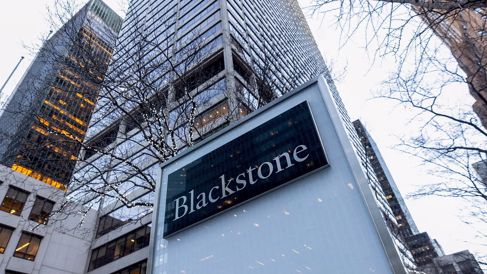 Στρατηγικές επενδύσεις Blackstone σε ακίνητα και υποδομές στην Ευρώπη